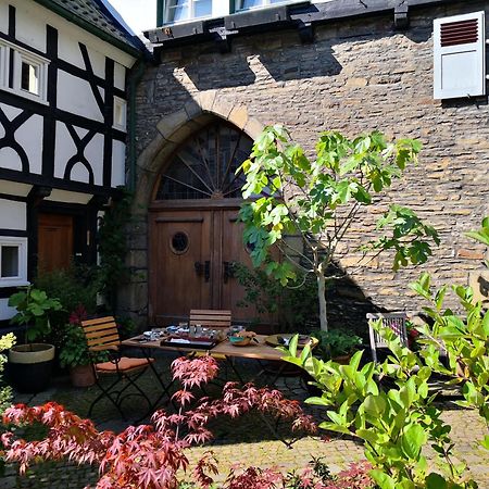 Отель Fuenf Giebel Eck In Der Freiheit Am Ruhrtalradweg Веттер Экстерьер фото