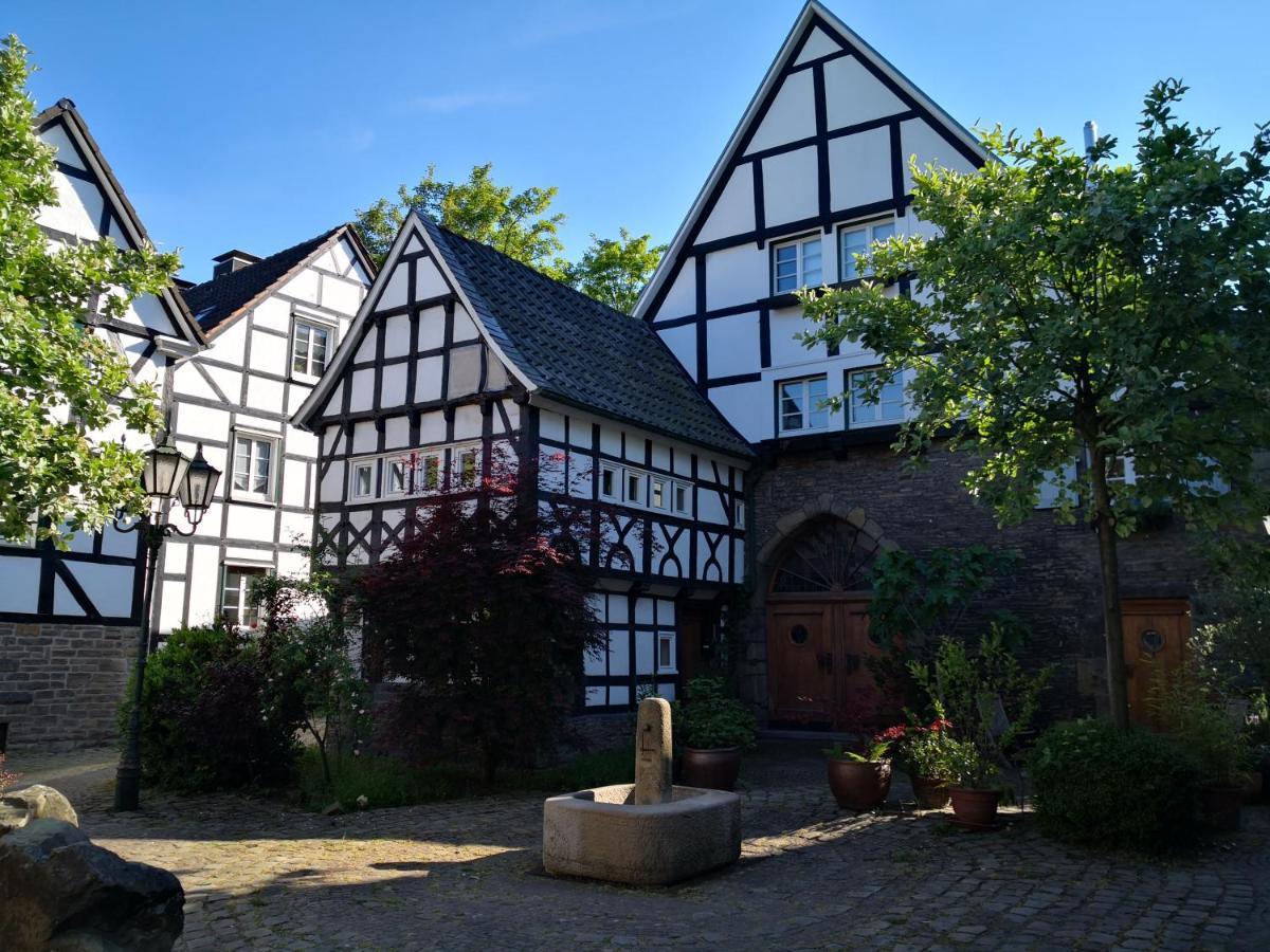Отель Fuenf Giebel Eck In Der Freiheit Am Ruhrtalradweg Веттер Экстерьер фото