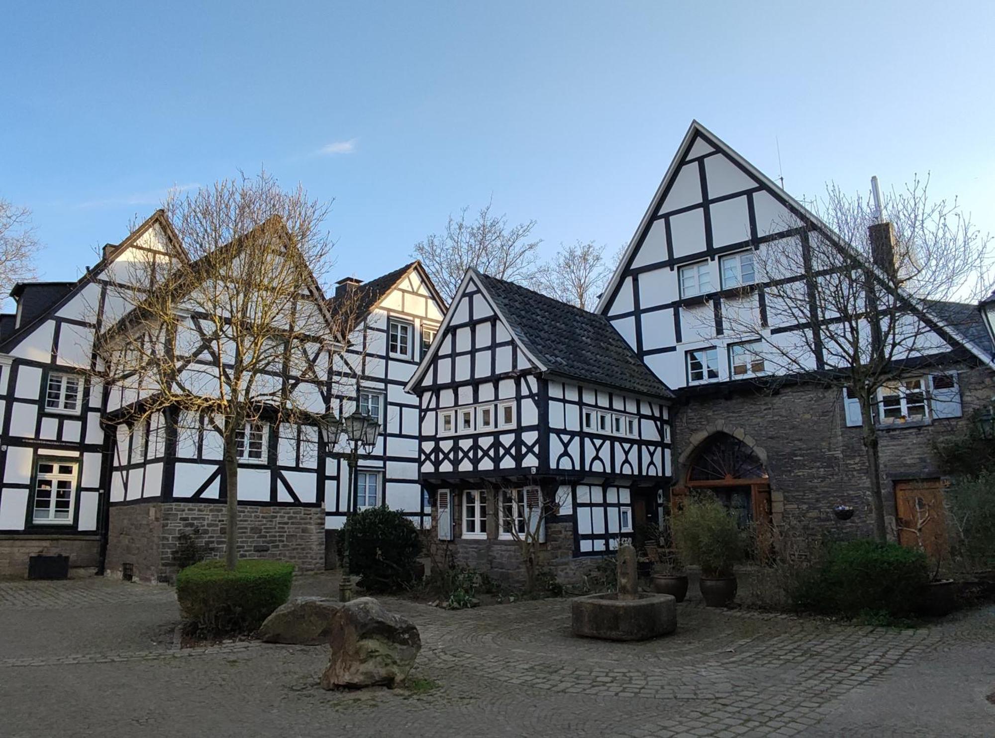 Отель Fuenf Giebel Eck In Der Freiheit Am Ruhrtalradweg Веттер Экстерьер фото
