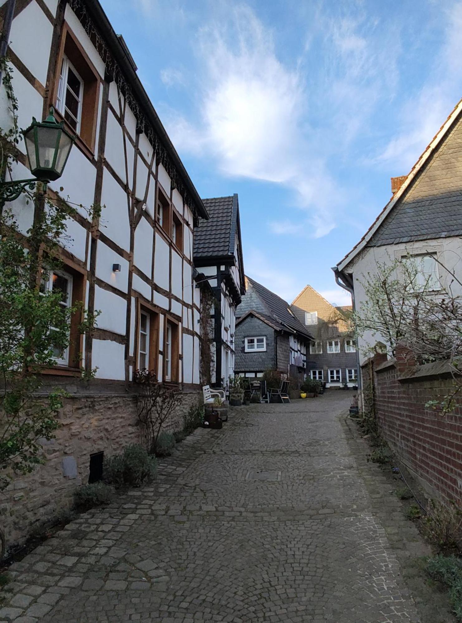 Отель Fuenf Giebel Eck In Der Freiheit Am Ruhrtalradweg Веттер Экстерьер фото