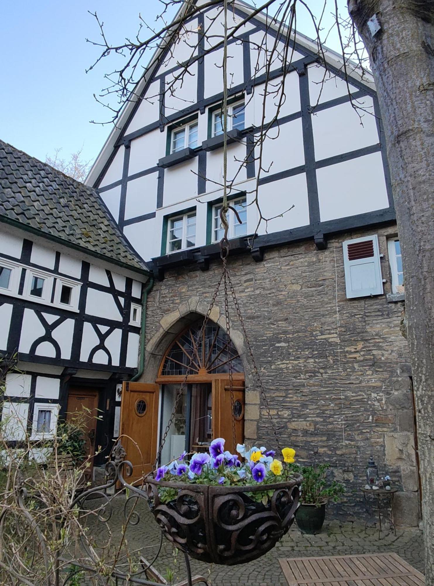 Отель Fuenf Giebel Eck In Der Freiheit Am Ruhrtalradweg Веттер Экстерьер фото