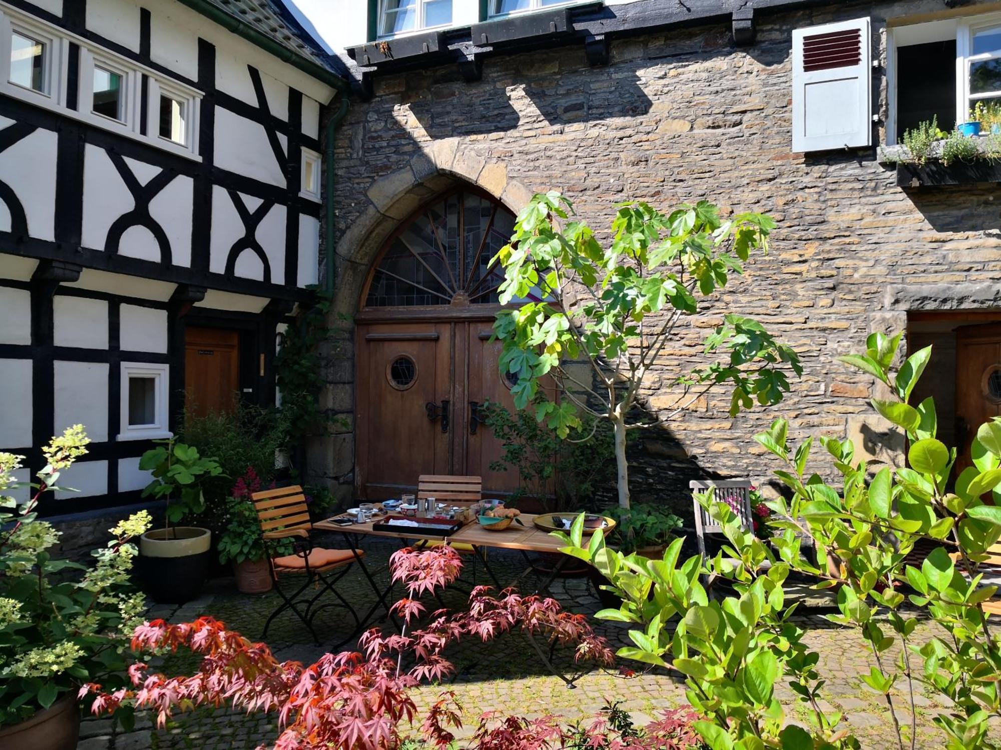 Отель Fuenf Giebel Eck In Der Freiheit Am Ruhrtalradweg Веттер Экстерьер фото