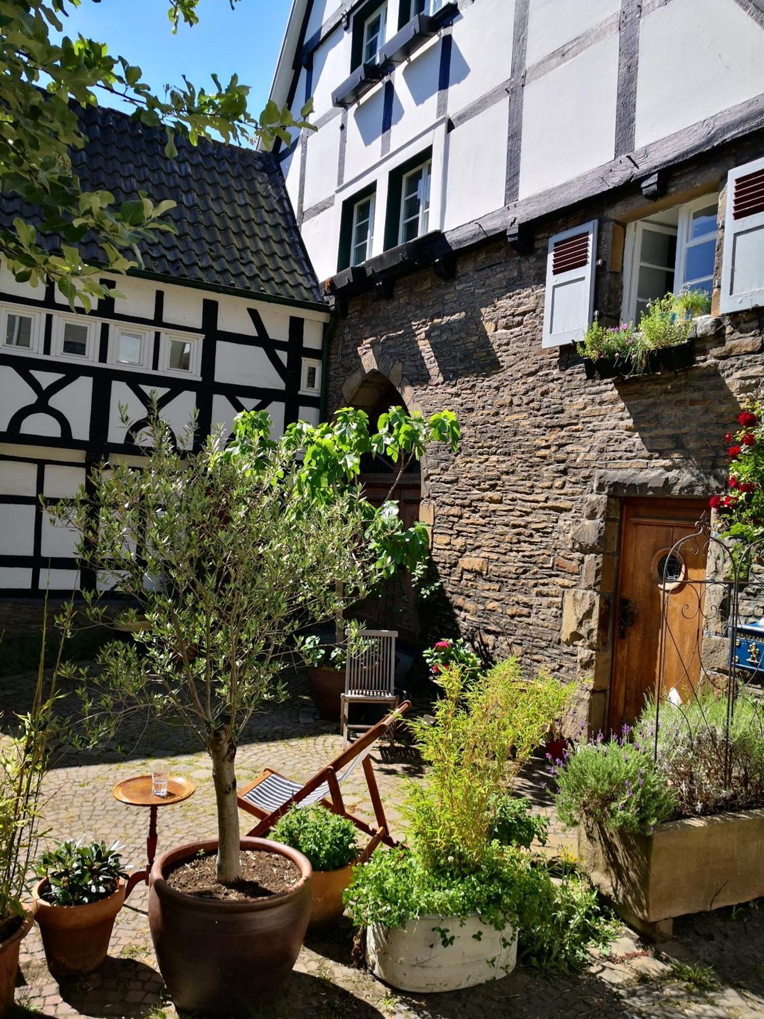Отель Fuenf Giebel Eck In Der Freiheit Am Ruhrtalradweg Веттер Экстерьер фото